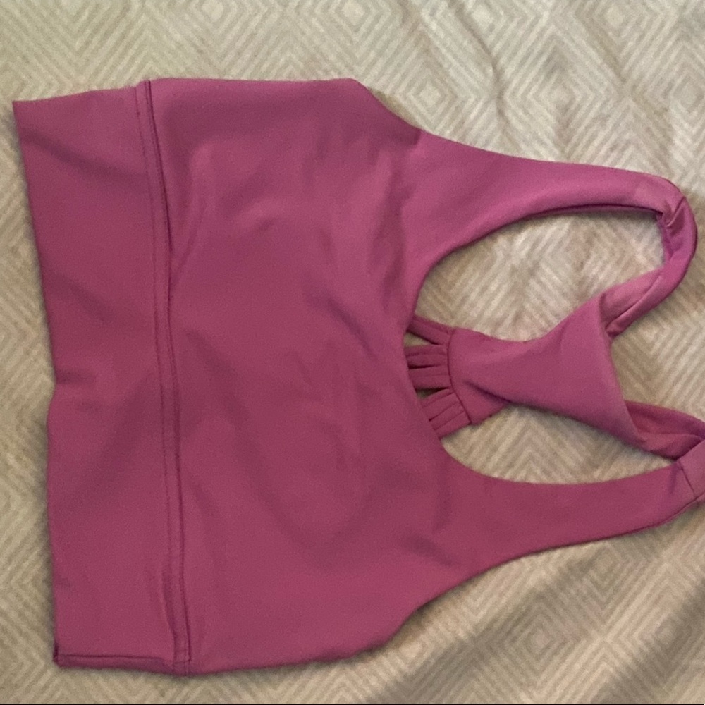 pink tank/sports bra